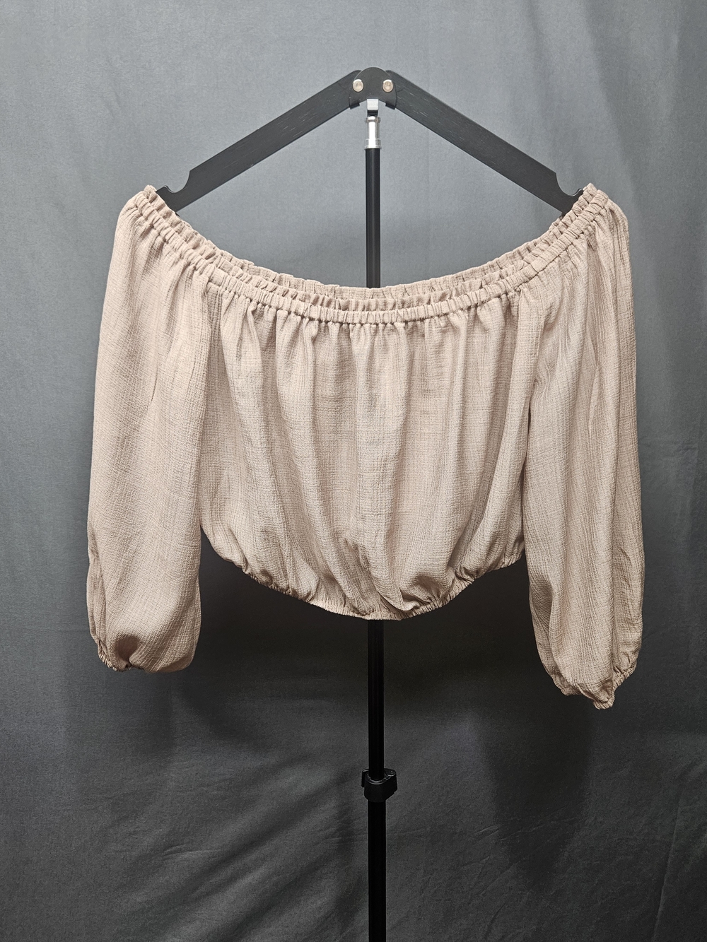 Lulus Boho Off-The-Shoulder Cropped Blouse Tan Beige Size M NWT